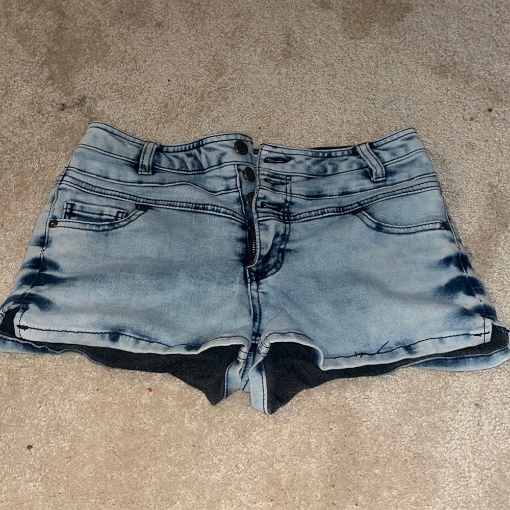 Mid rise shorts from Rue21